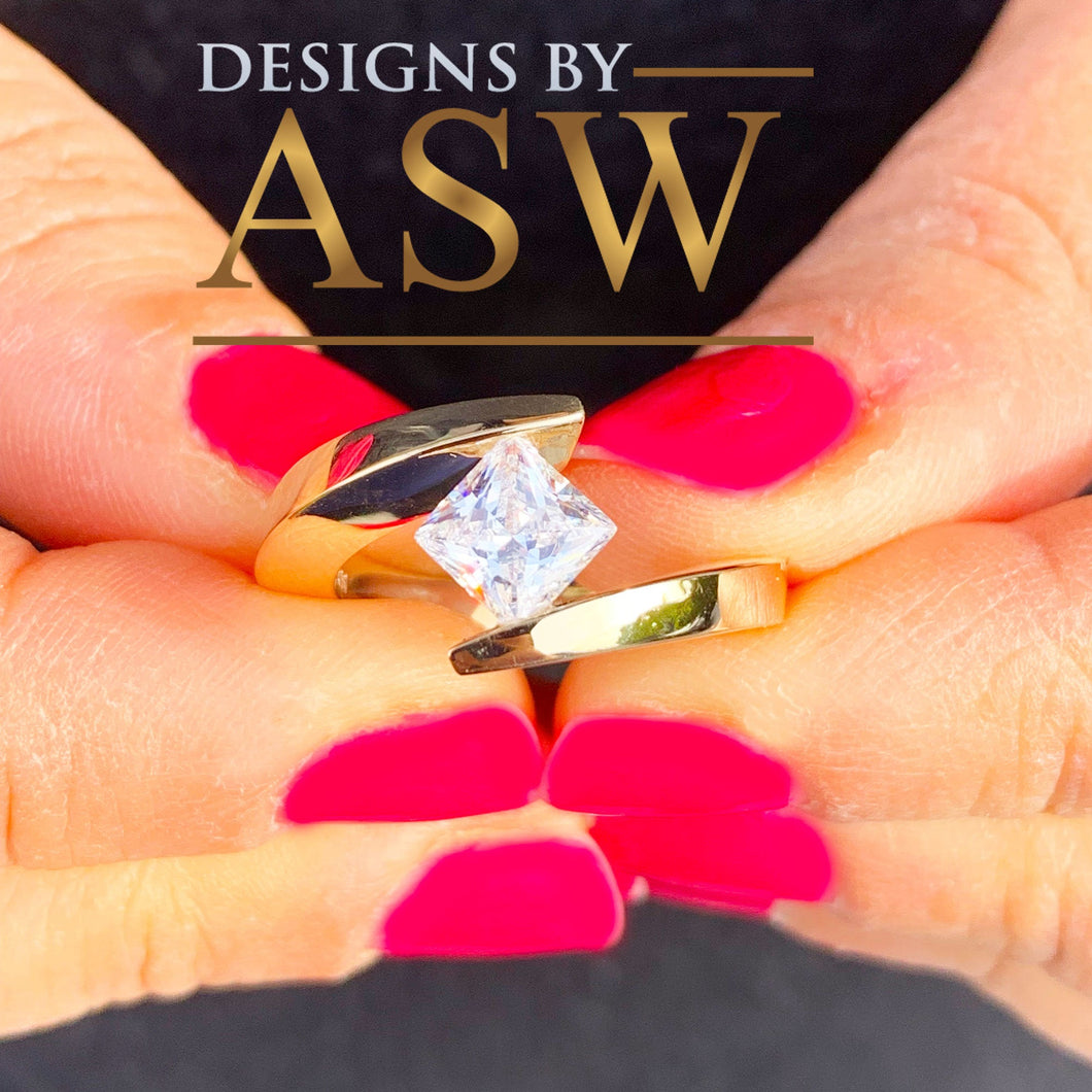 Beautiful 14K Solid Yellow Gold Princess Cut Natural Diamond Engagement Ring Bridal, Wedding, Anniversary, Tension Set Solitaire 0.75ct