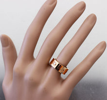 Load image into Gallery viewer, 18K Rose Gold Round Cut Diamonds Ring Band Mens 7mm 0.24ctw
